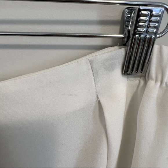 Aritzia Babaton Rodrigo Blouse Off Shoulder White Blouse - Picture 14 of 15